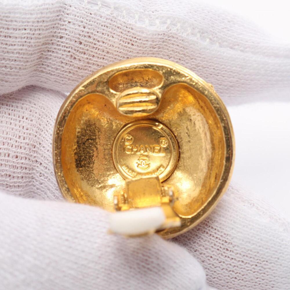 CHANEL Authentic White Logo Earrings - Picture 4 of 7